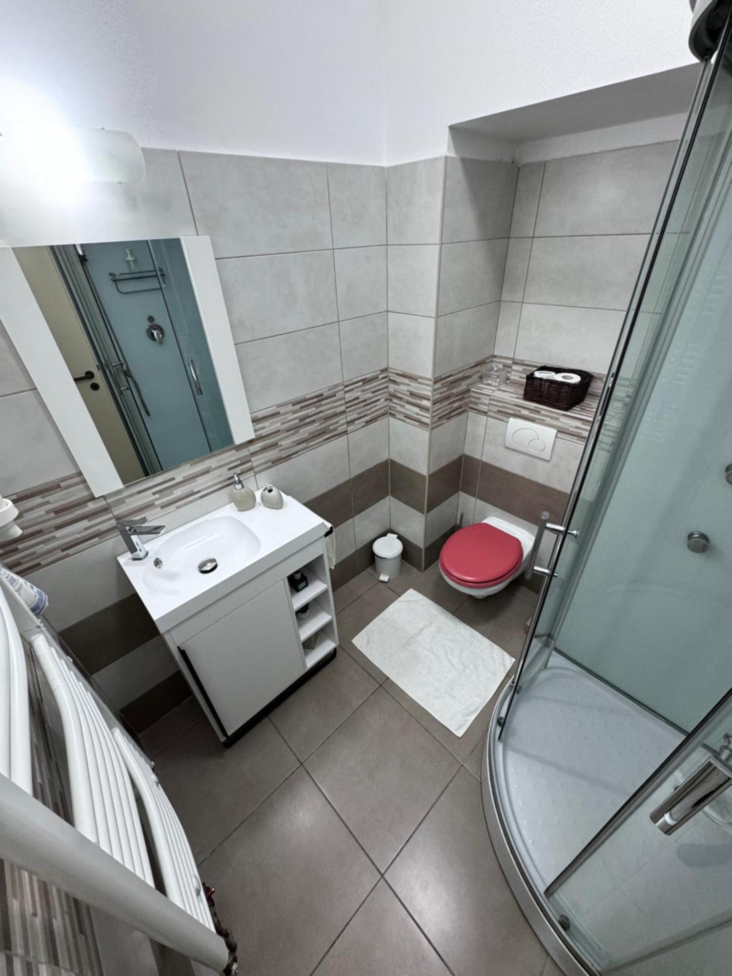 Apartament Center